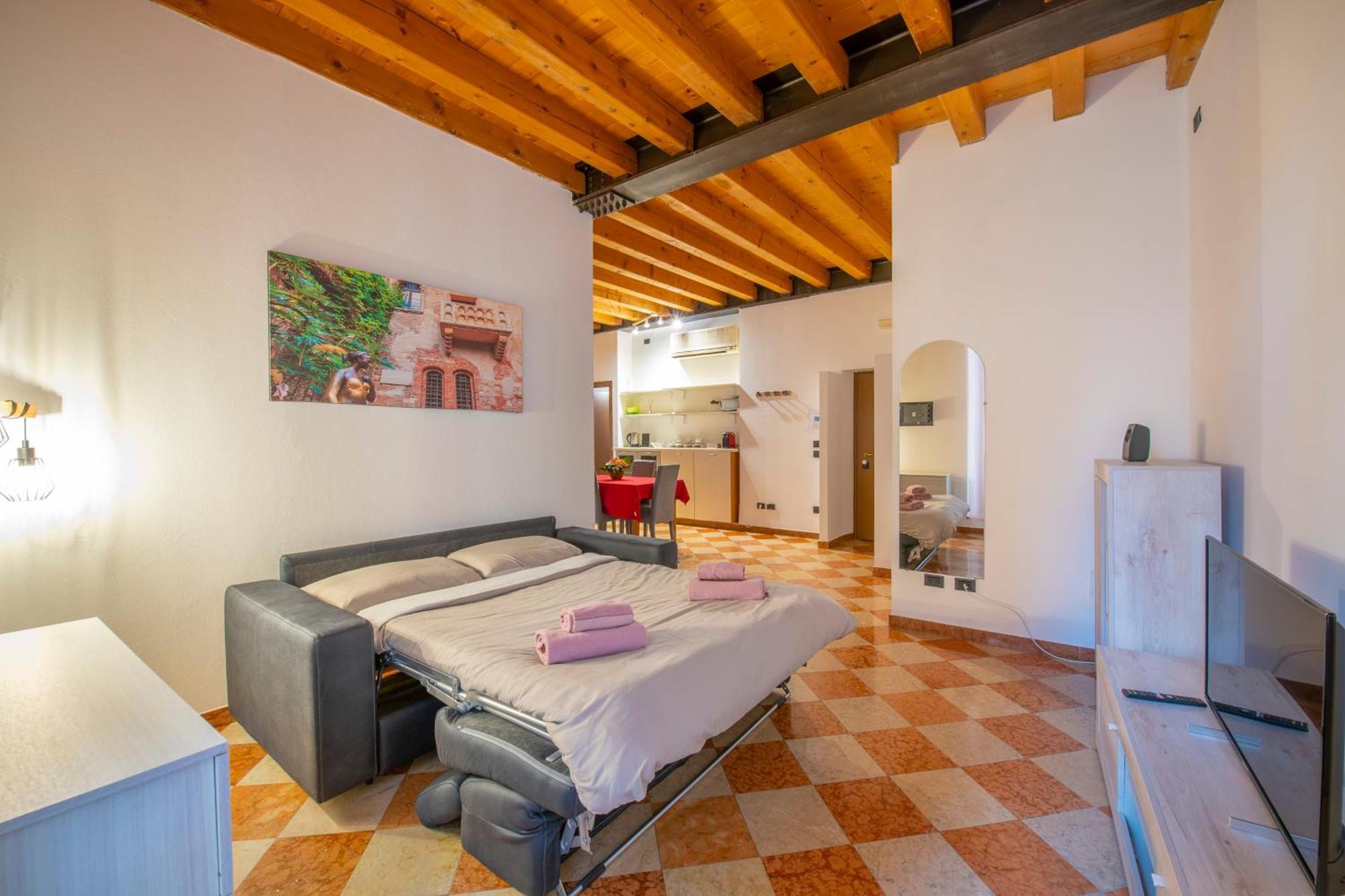 Palace Home Mazzini Verona Center 1 Zewnętrze zdjęcie